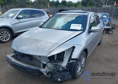 2011 Honda Accord 2.4 Ex from USA, damaged, VIN 1HGCP2F71BA105332